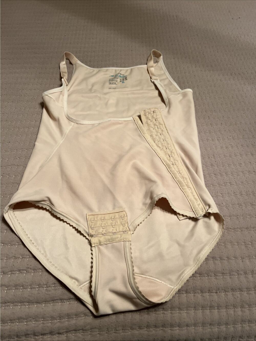 Marena Recovery faja Compression Garment. Beige. XL. Three Row Hooks. High Back